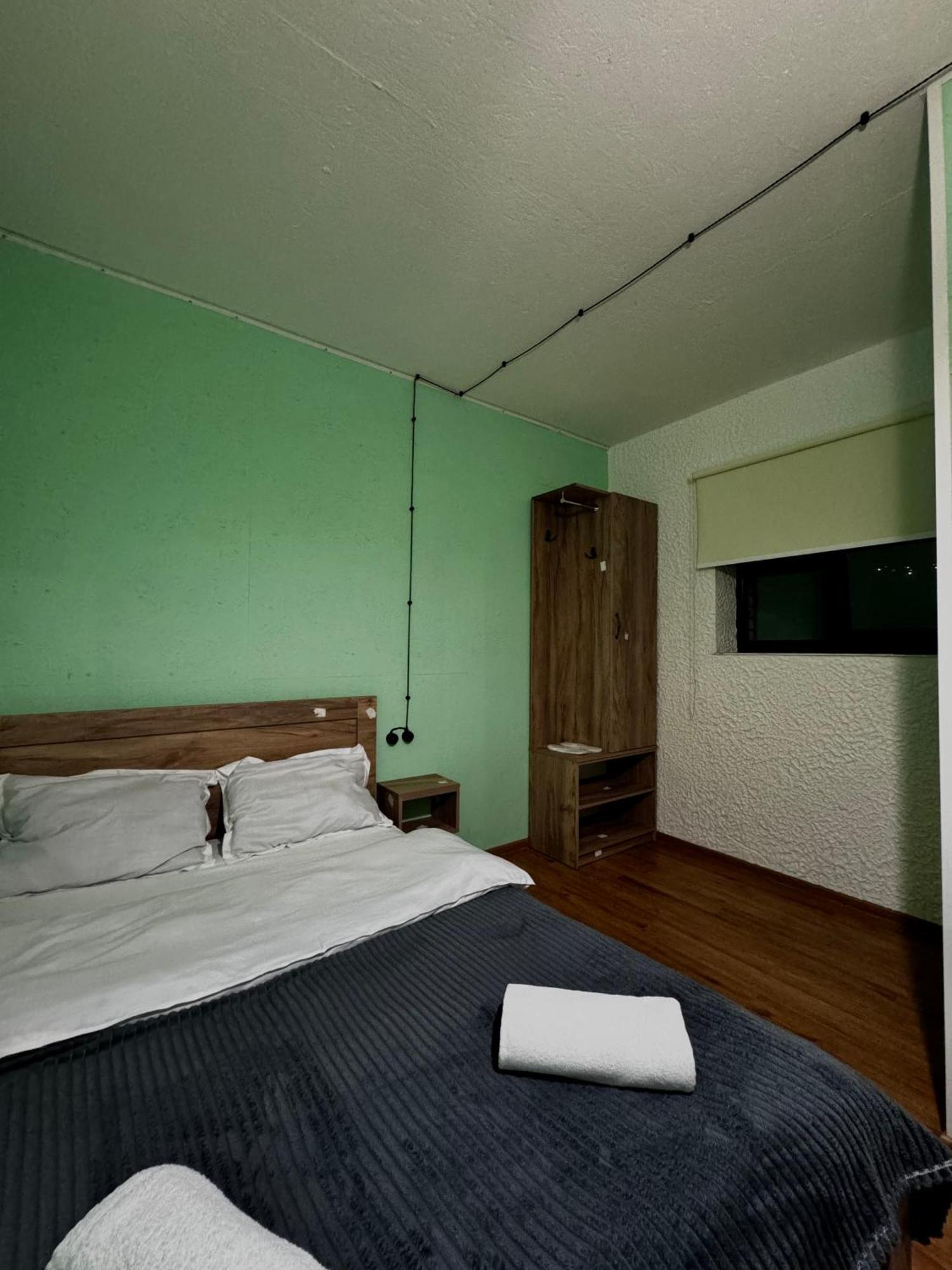 Hotel Pavilion Garden Kazbegi Bagian luar foto